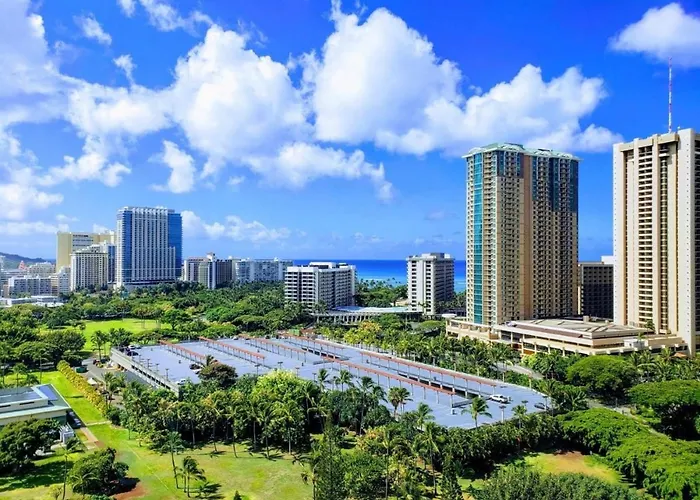 Soothing Hawaii Condo - 18F